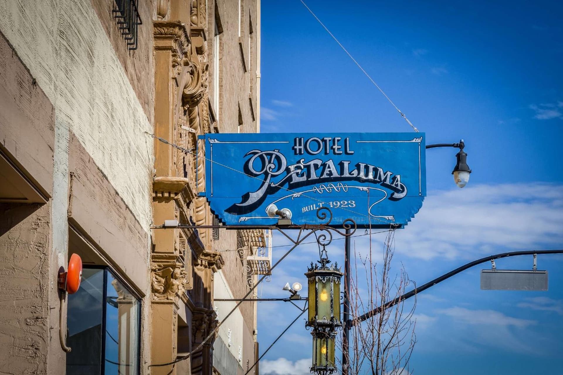 Hotel Petaluma, Tapestry Collection by Hilton