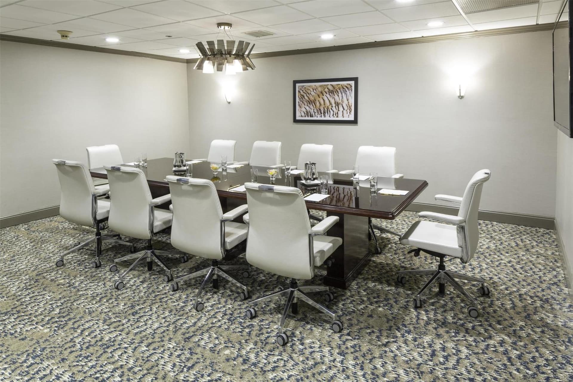 DoubleTree by Hilton Downtown Wilmington - Legal District