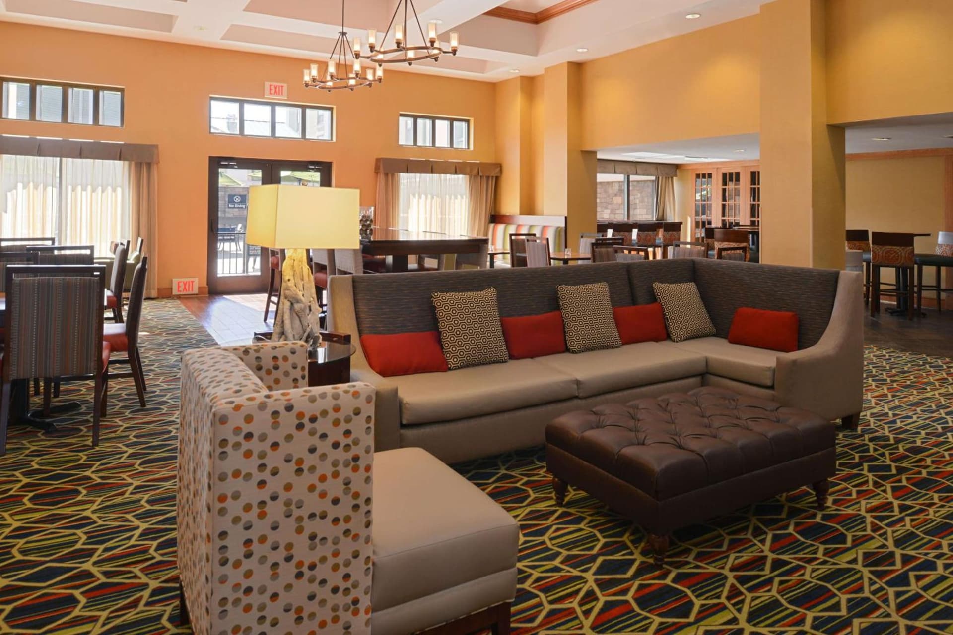 Hampton Inn & Suites Pueblo-Southgate