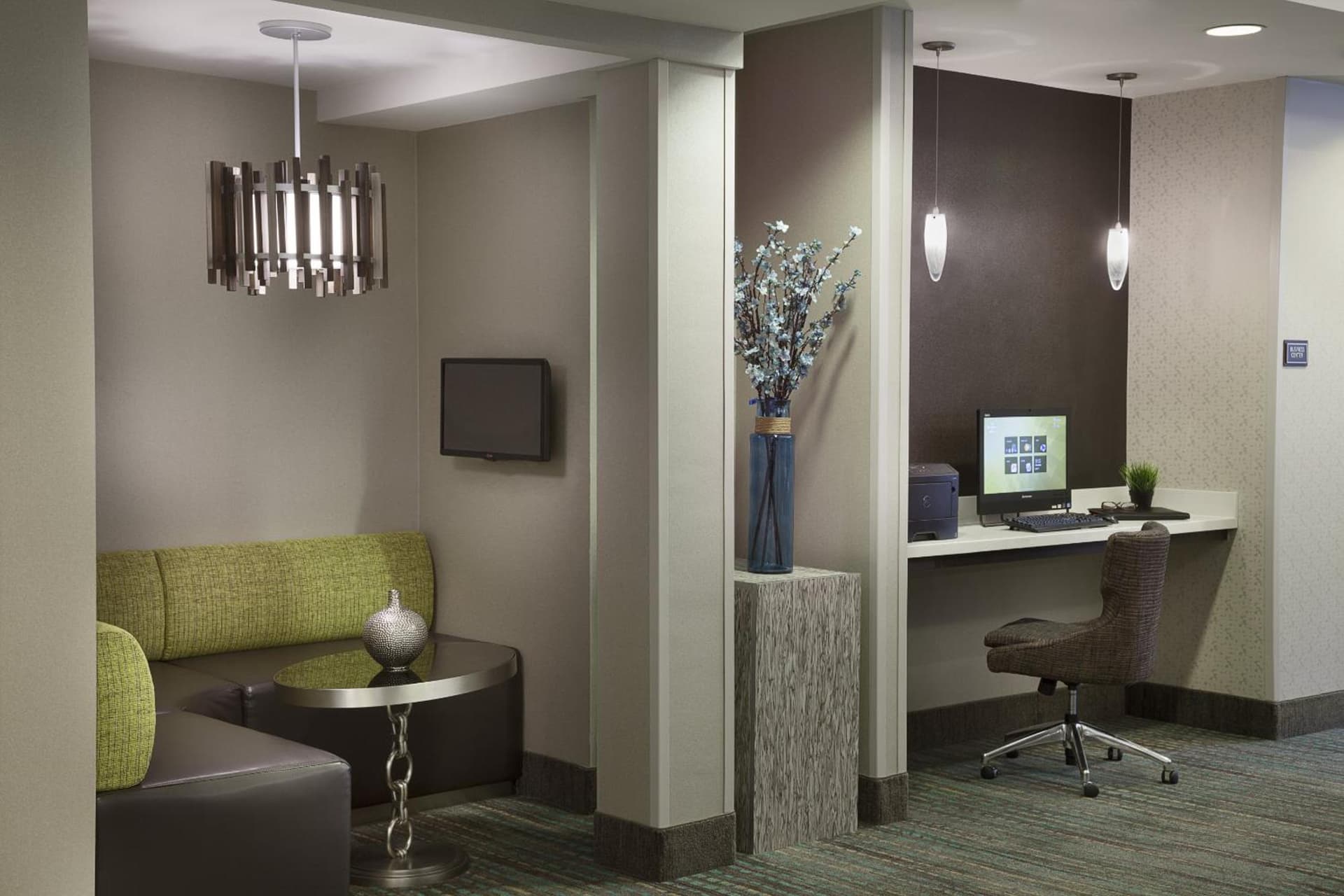 Cambridge Suites Mississauga