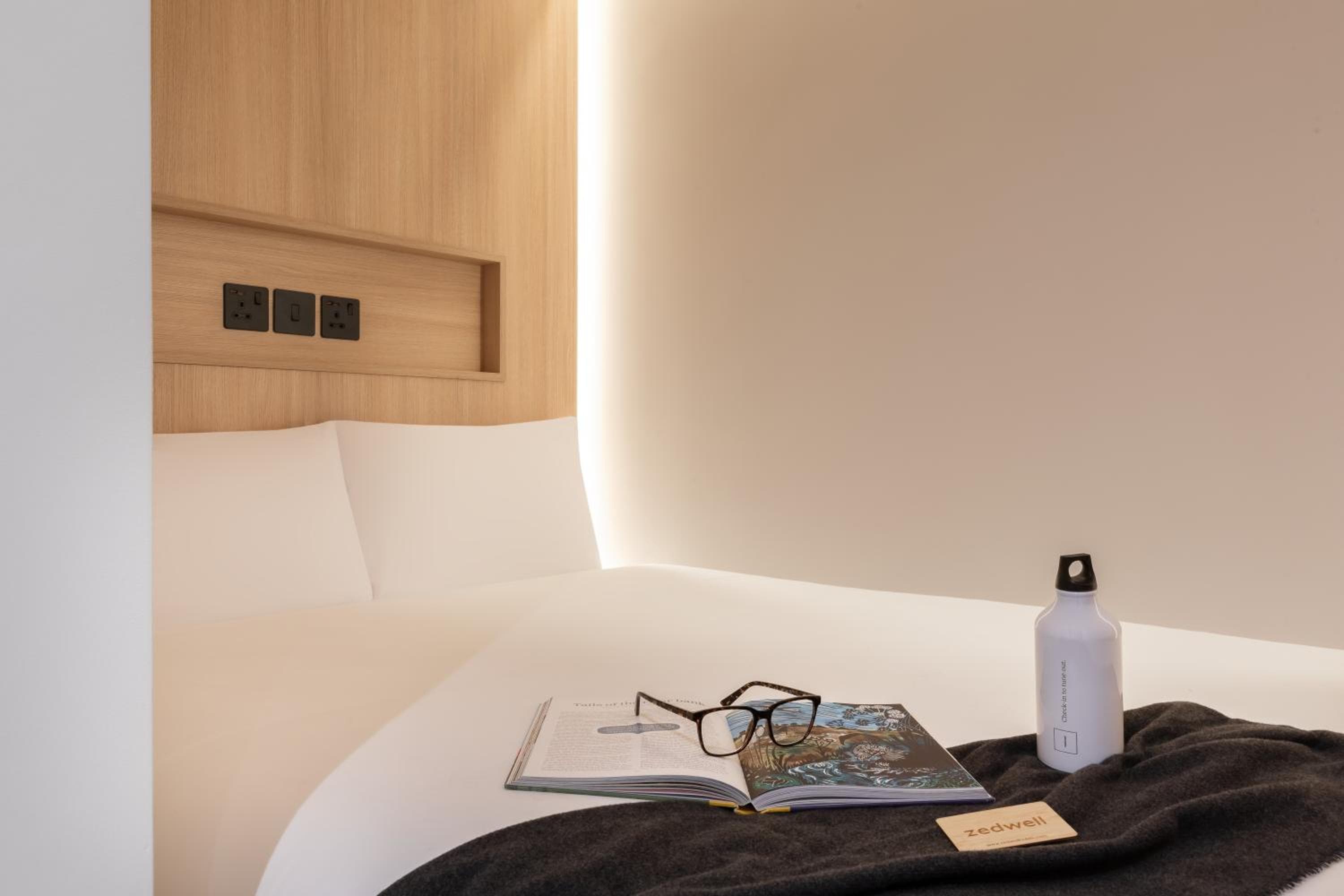 Zedwell Underground Hotel Park Lane