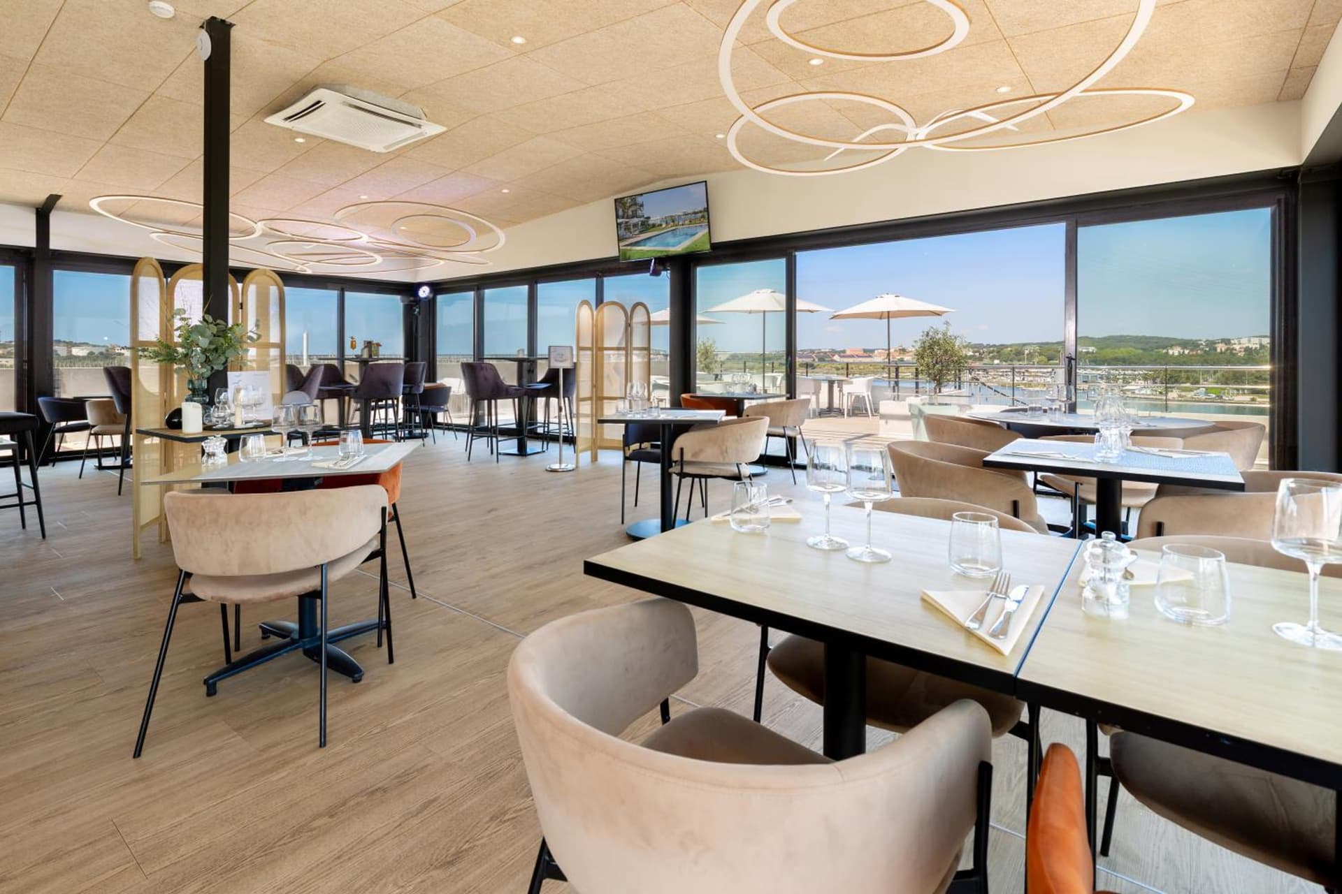 Golden Tulip Hotel & Rooftop Martigues Provence