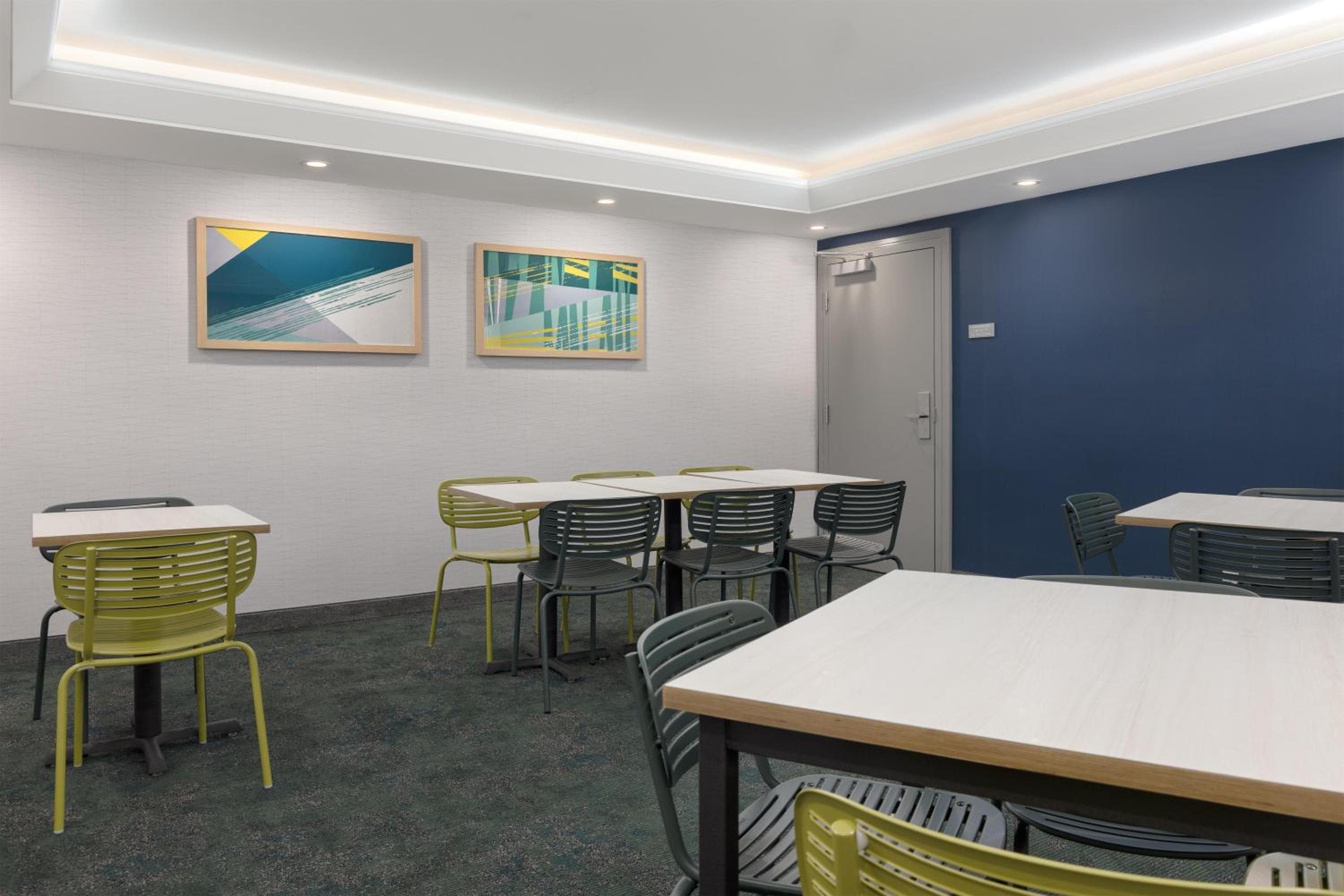 Spark by Hilton Toronto Mississauga