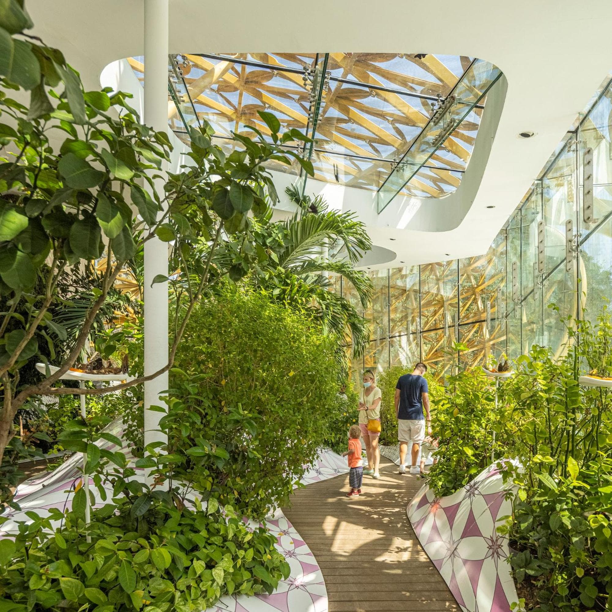 DoubleTree by Hilton Sharjah Waterfront Hotel & Residences