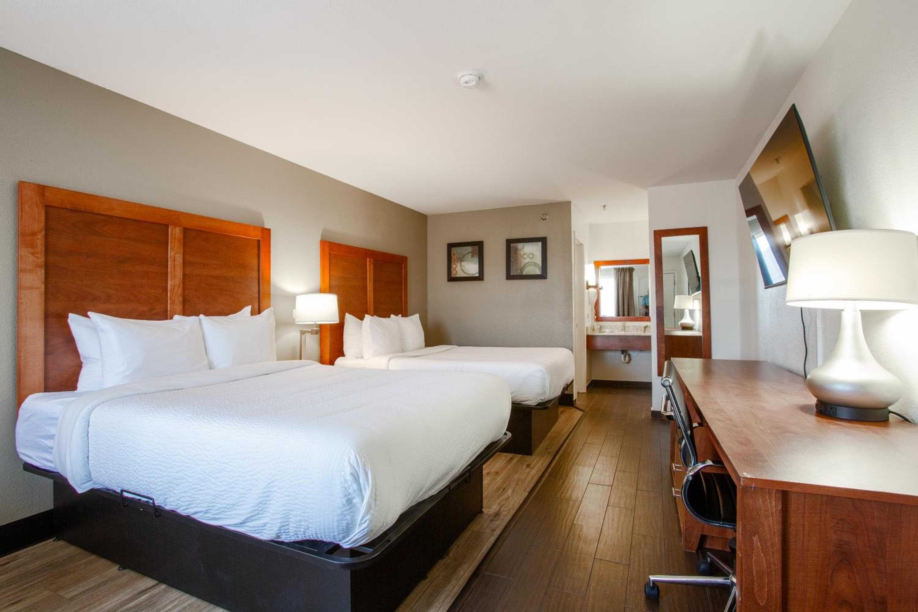 The Hotel Serene Glendale Peoria, Surestay Collection by Best Western