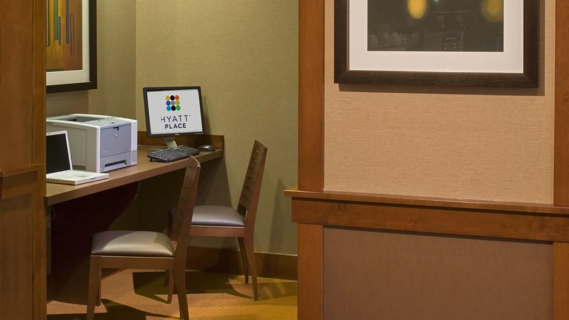 Hyatt Place Nashville Airport