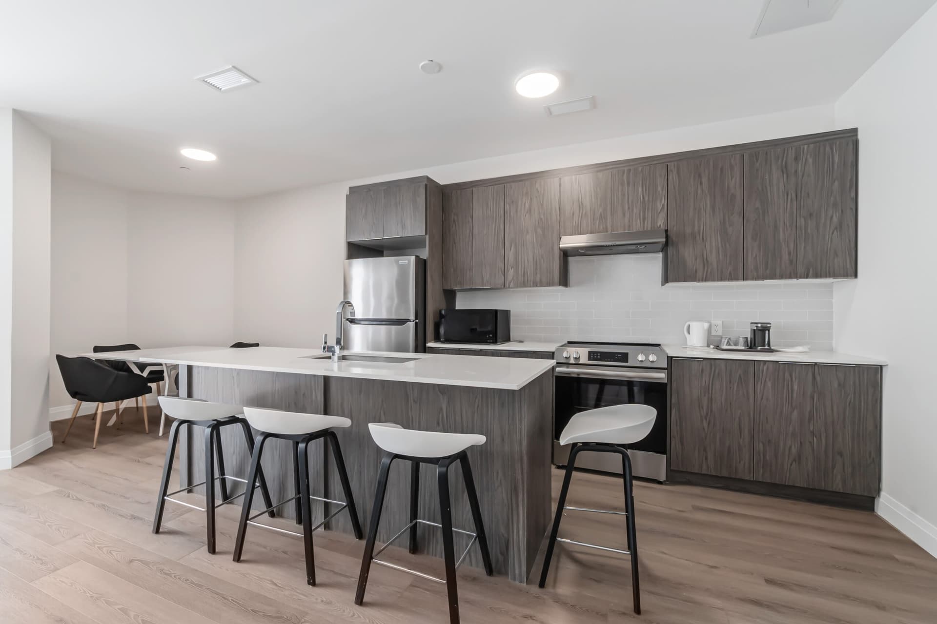 Meadowvale Apartment Hotel