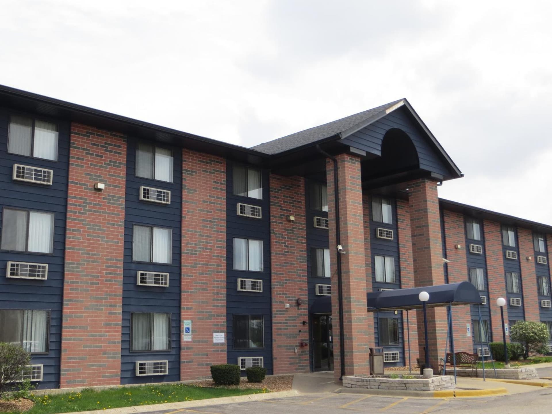 Motel 6 Elk Grove O'Hare
