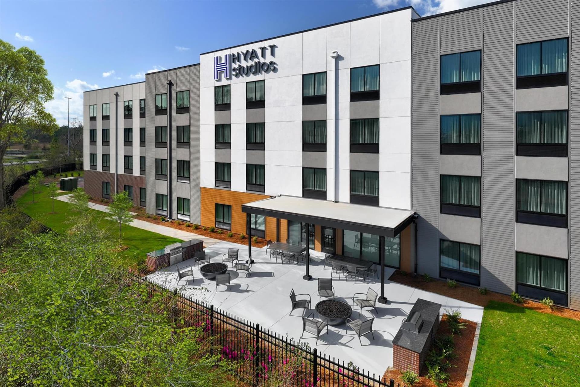 Hyatt Studios Mobile/Tillmans Corner