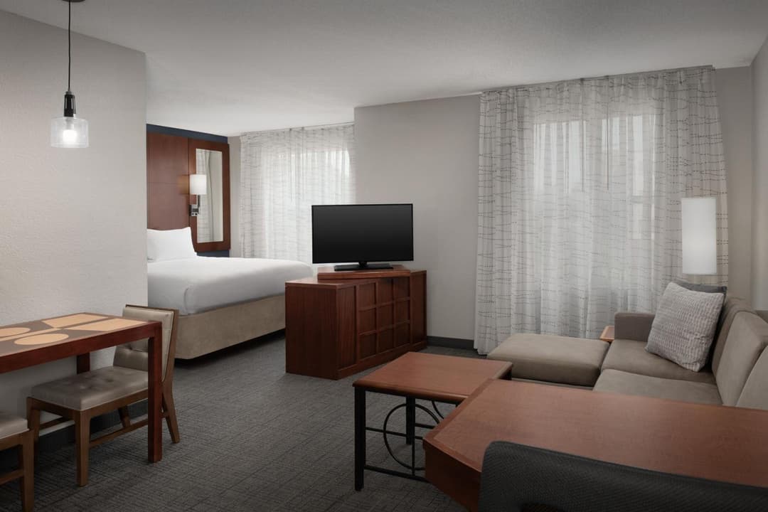 Residence Inn by Marriott Greensboro Airport