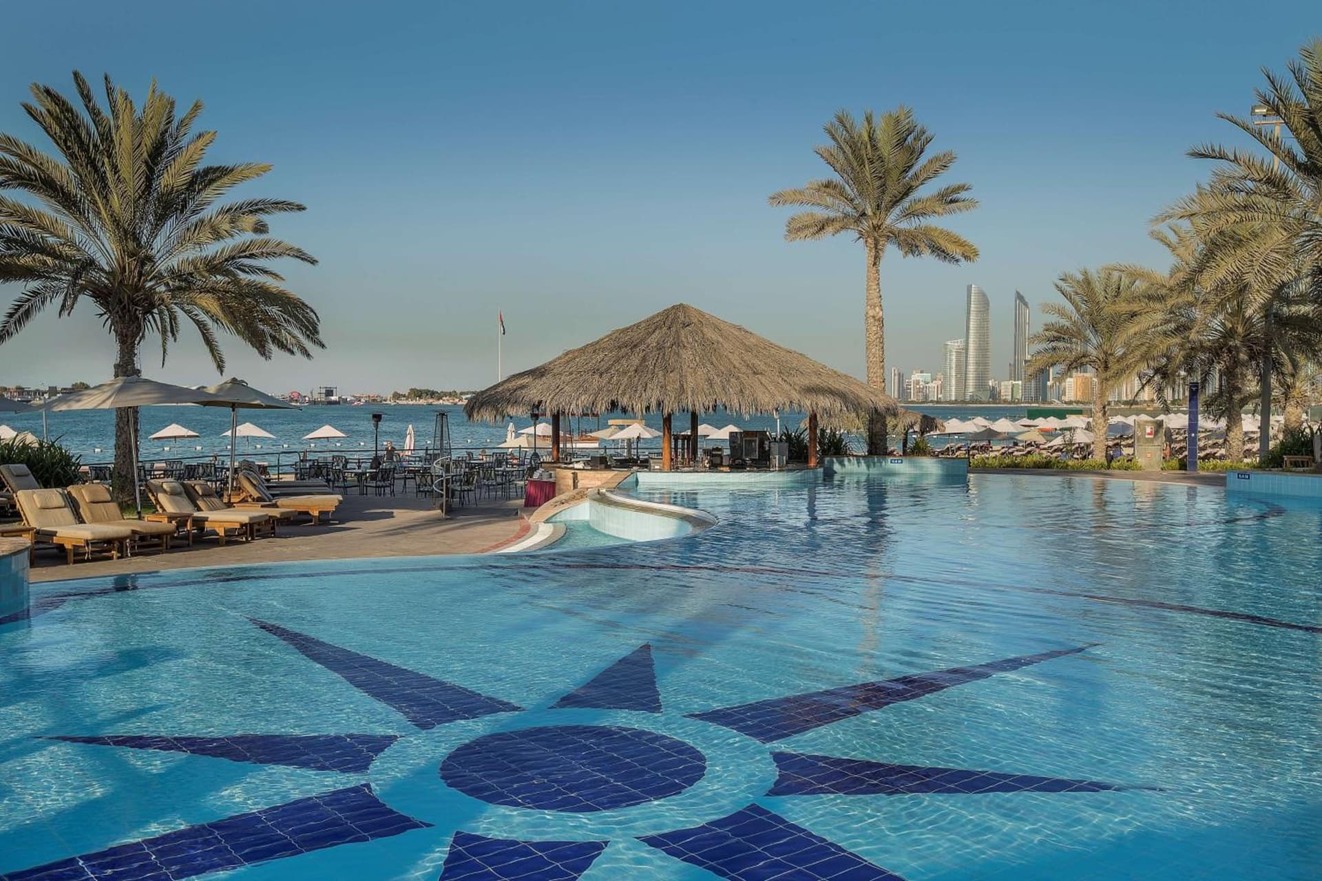 Radisson Blu Hotel & Resort, Abu Dhabi Corniche