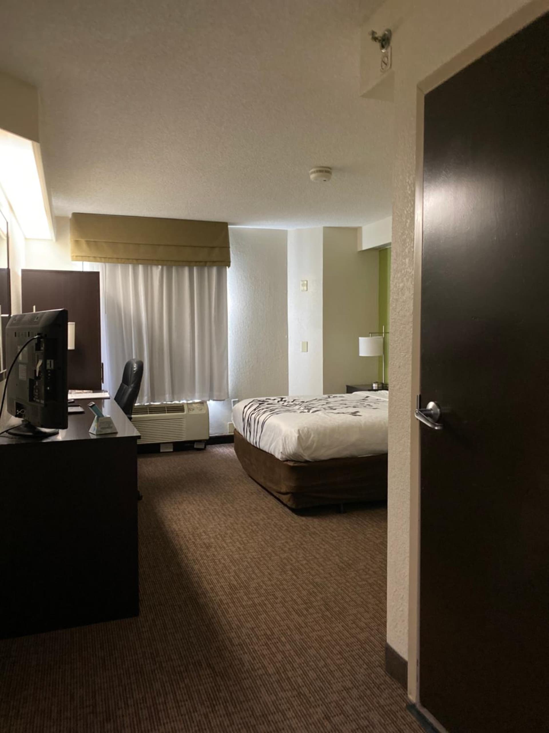 Spark by Hilton Louisville Airport