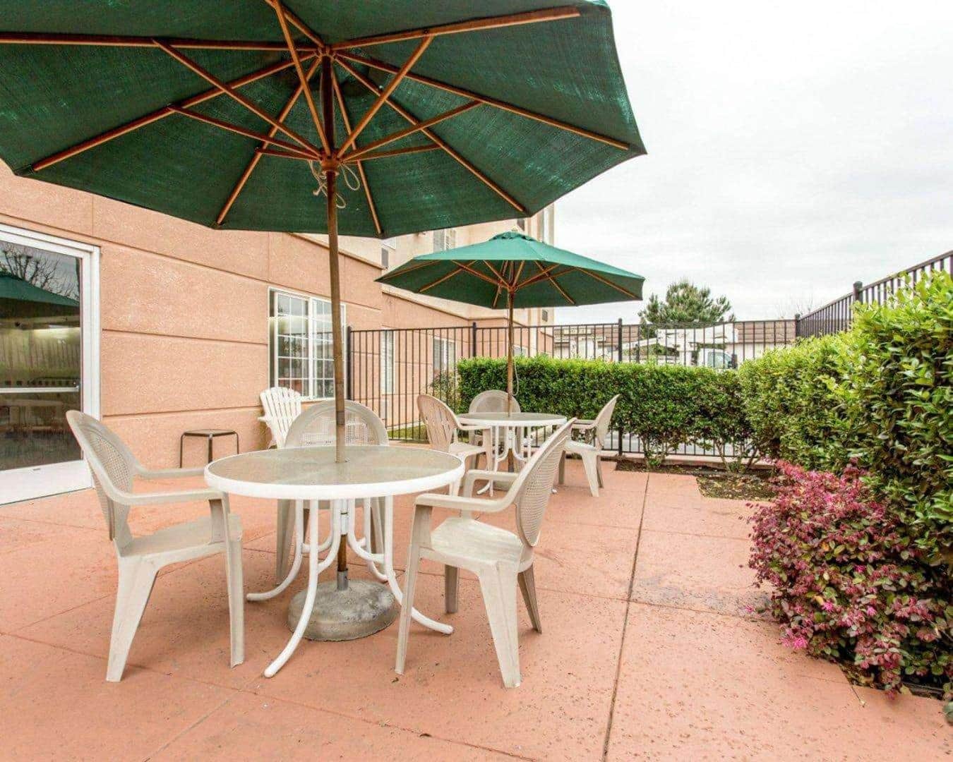 Comfort Suites Fresno River Park