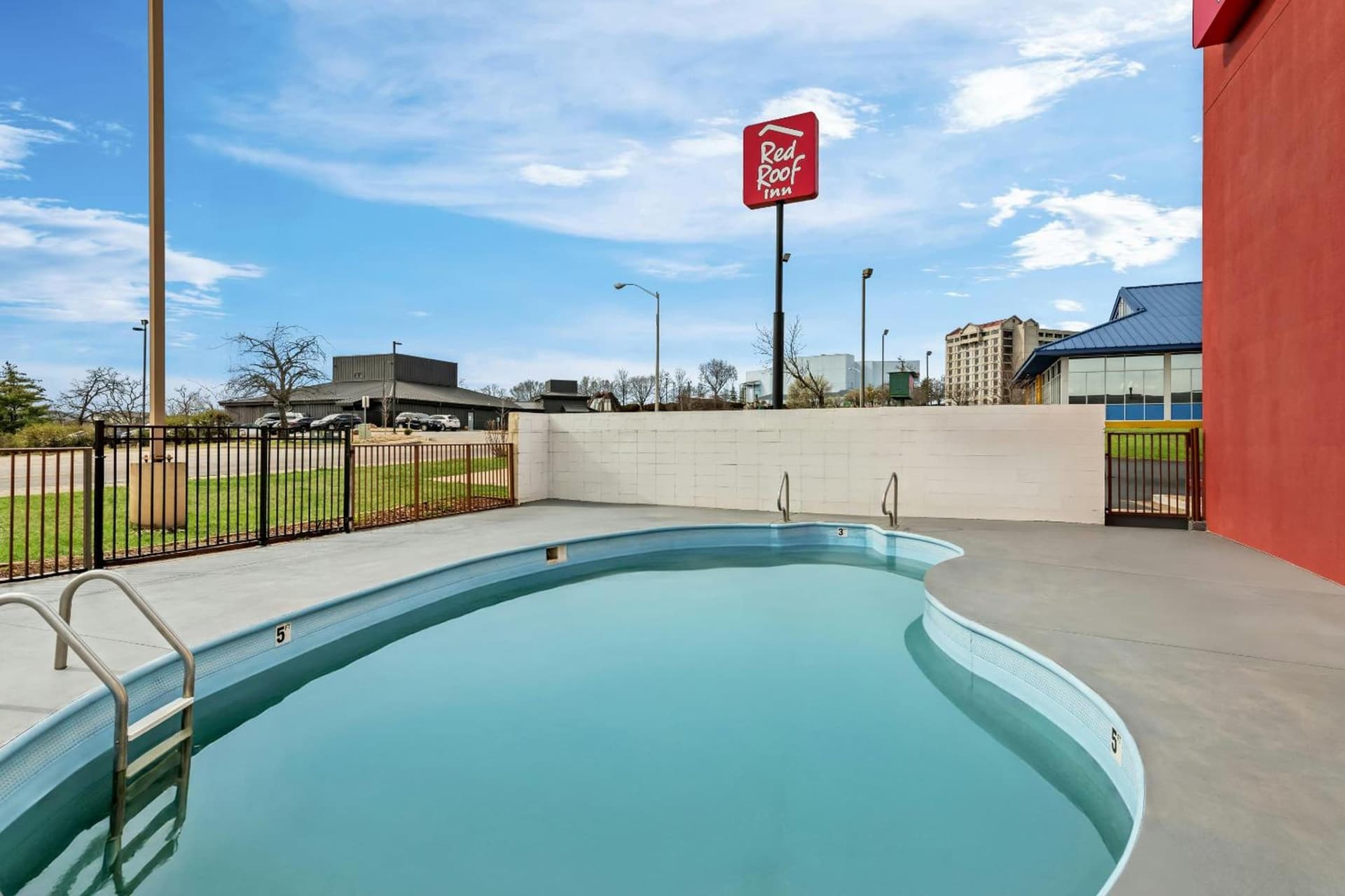 Red Roof Inn Branson