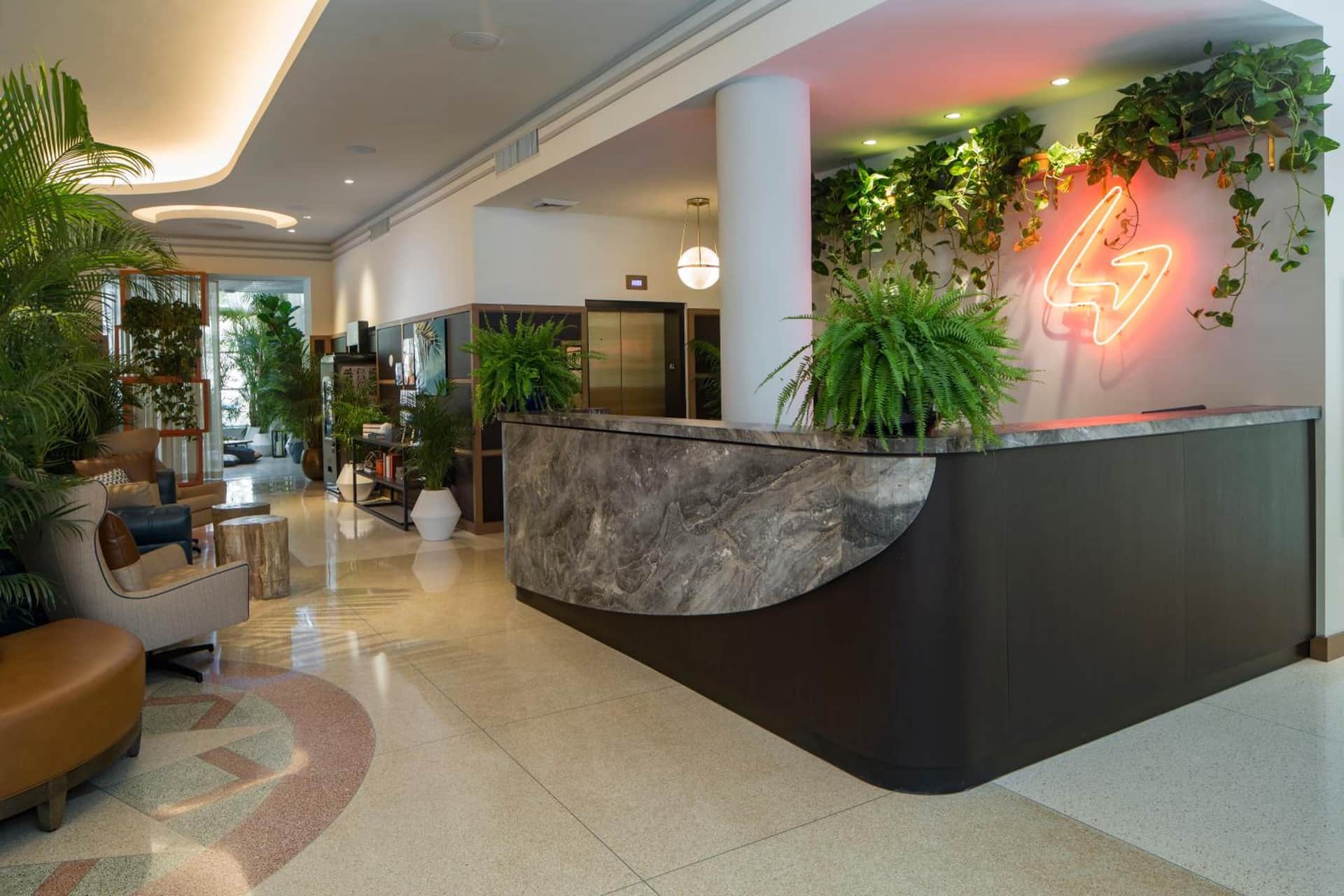 Hotel Rendale Miami Beach