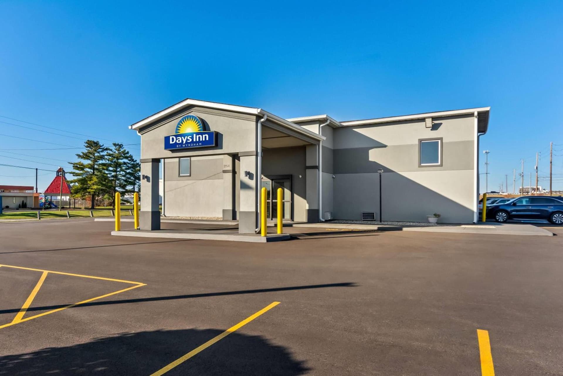 Days Inn by Wyndham Indianapolis East Post Road