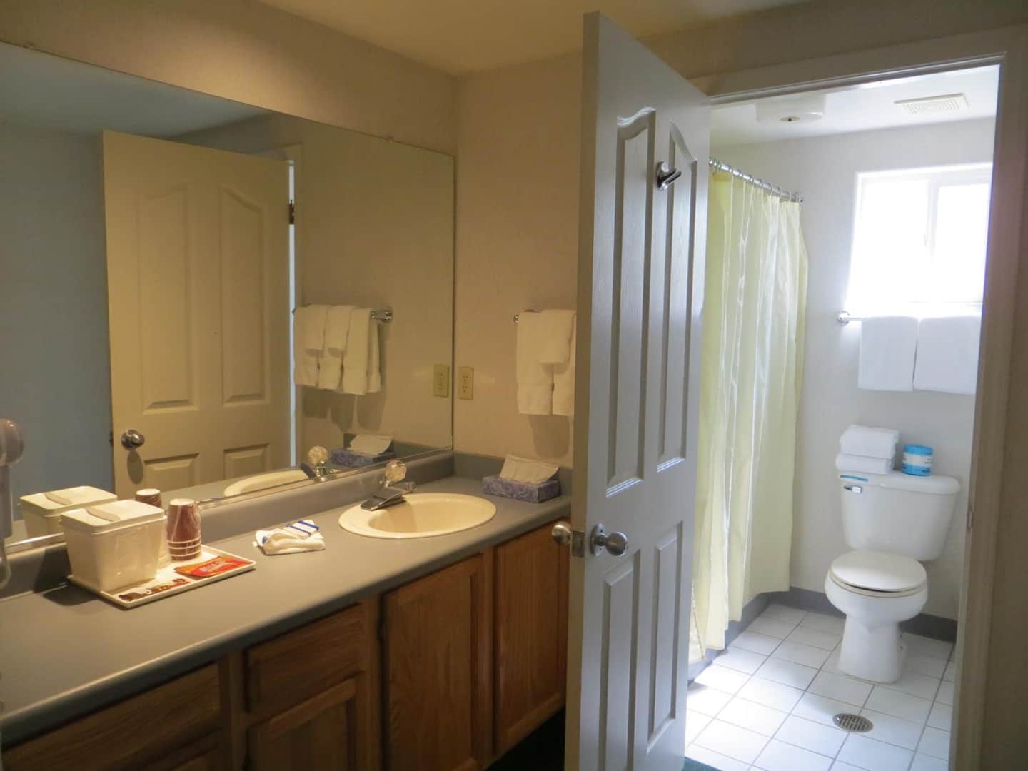 Garden Inn and Suites Fresno