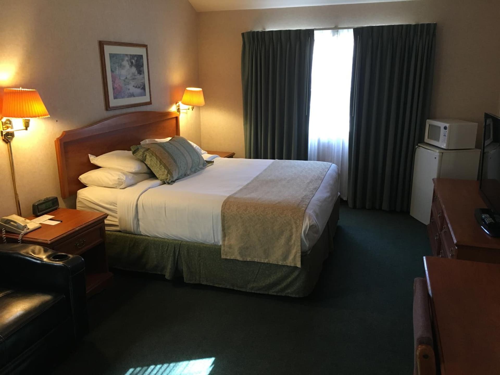 Garden Inn and Suites Fresno