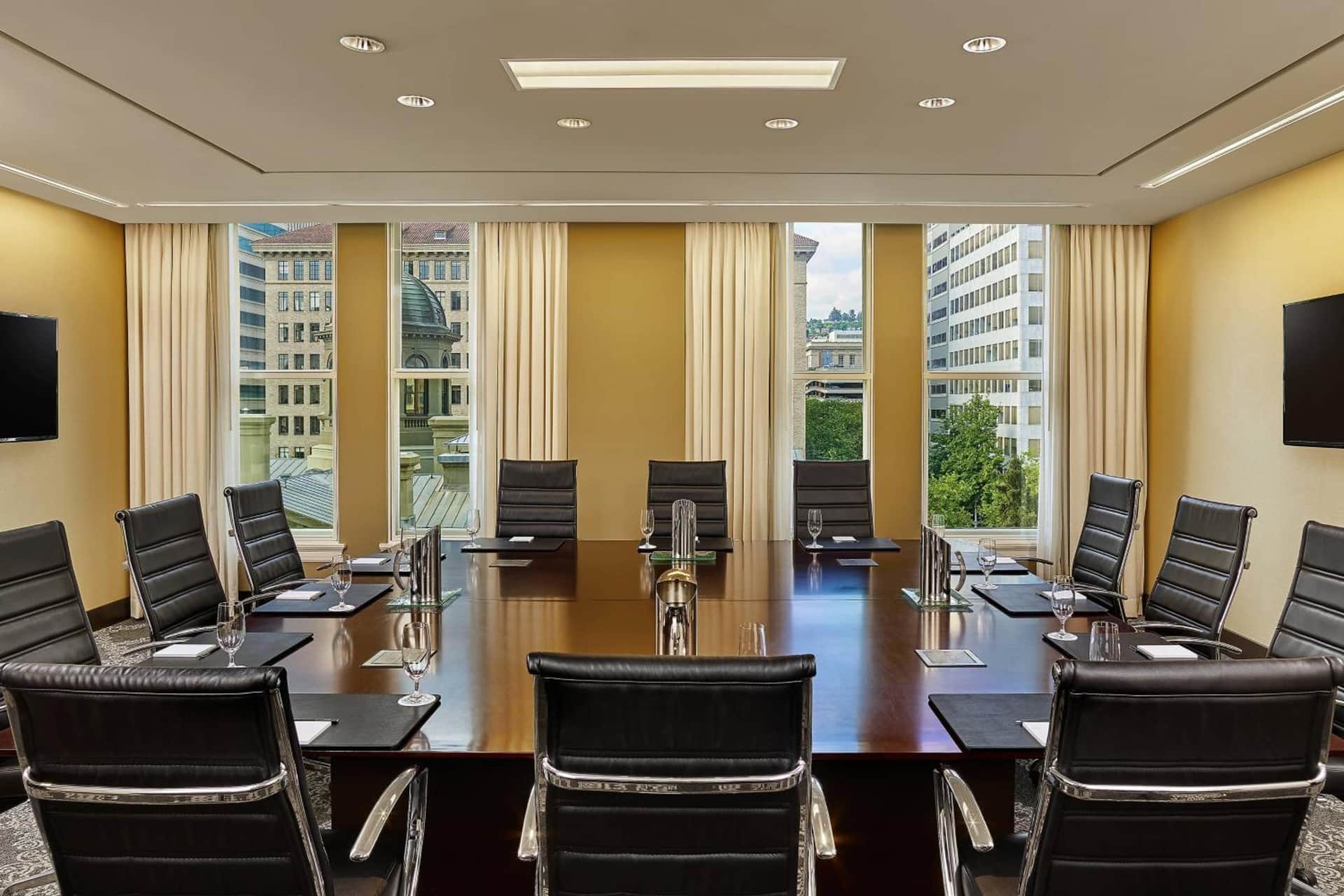 The Nines, a Luxury Collection Hotel, Portland