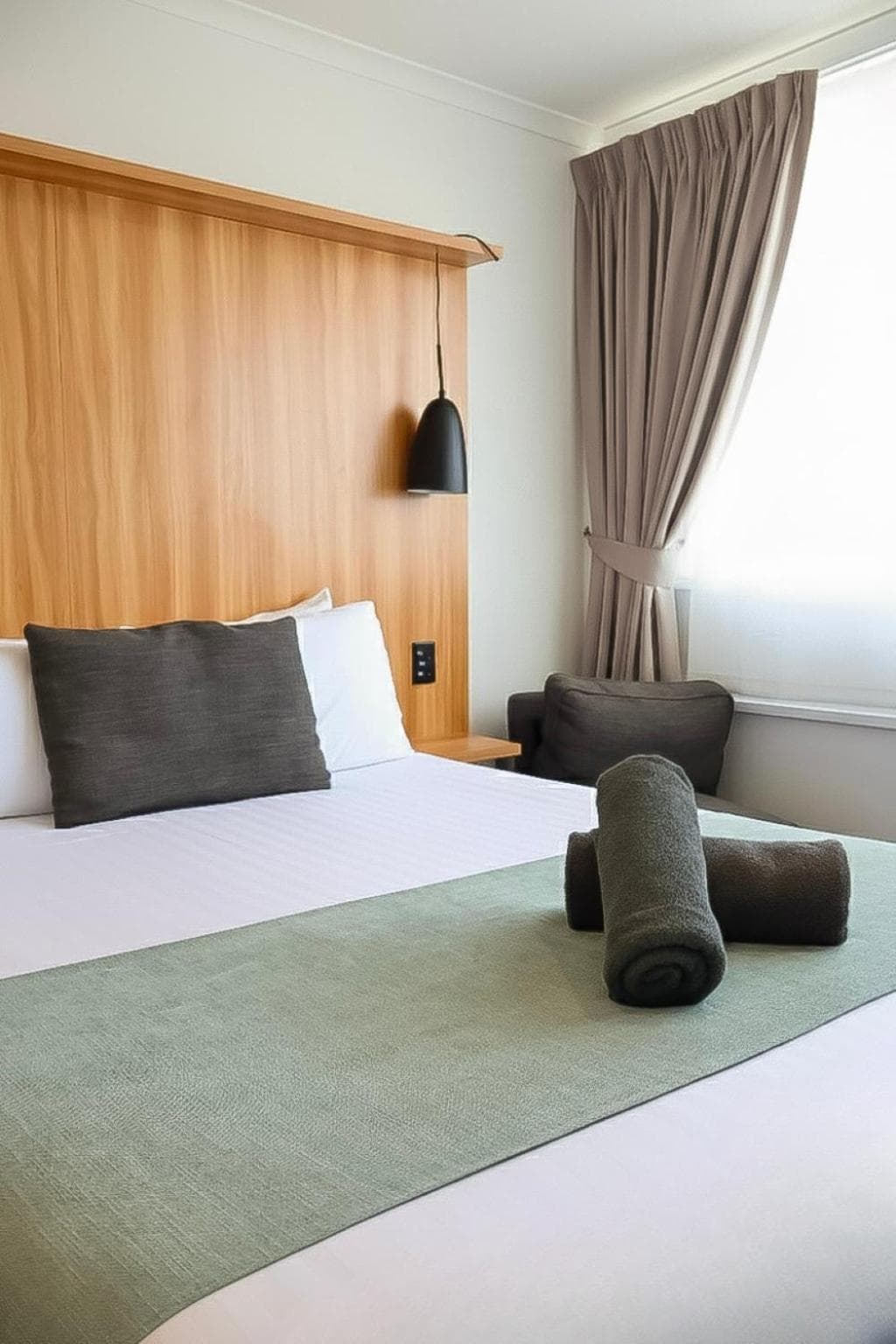 NOA Hotel