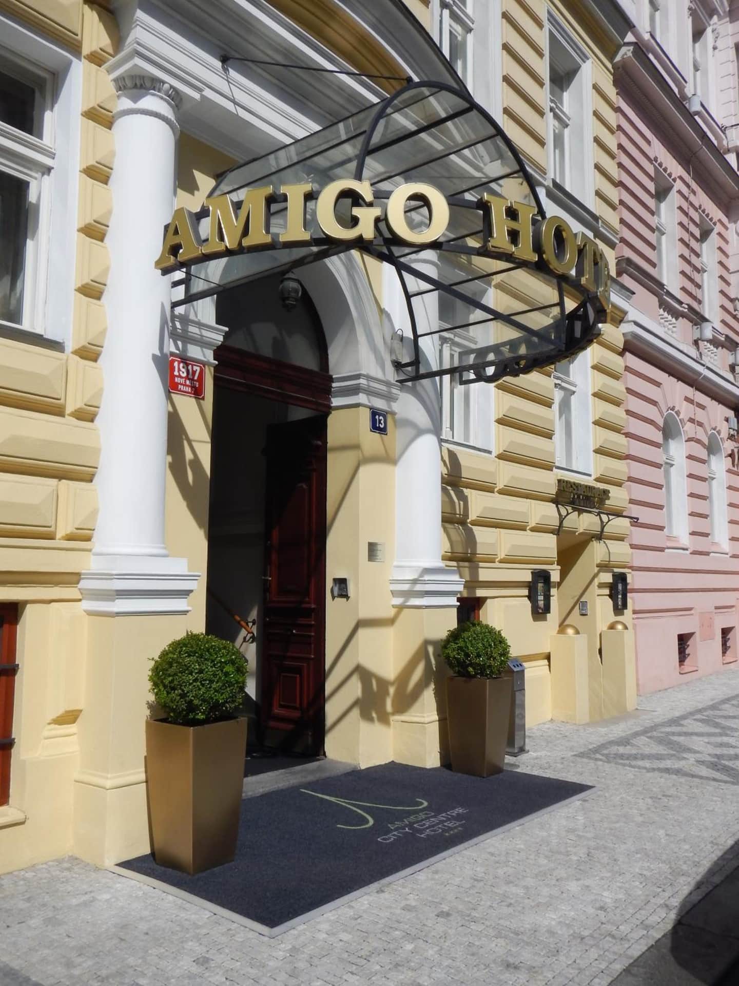 Amigo City Centre Hotel