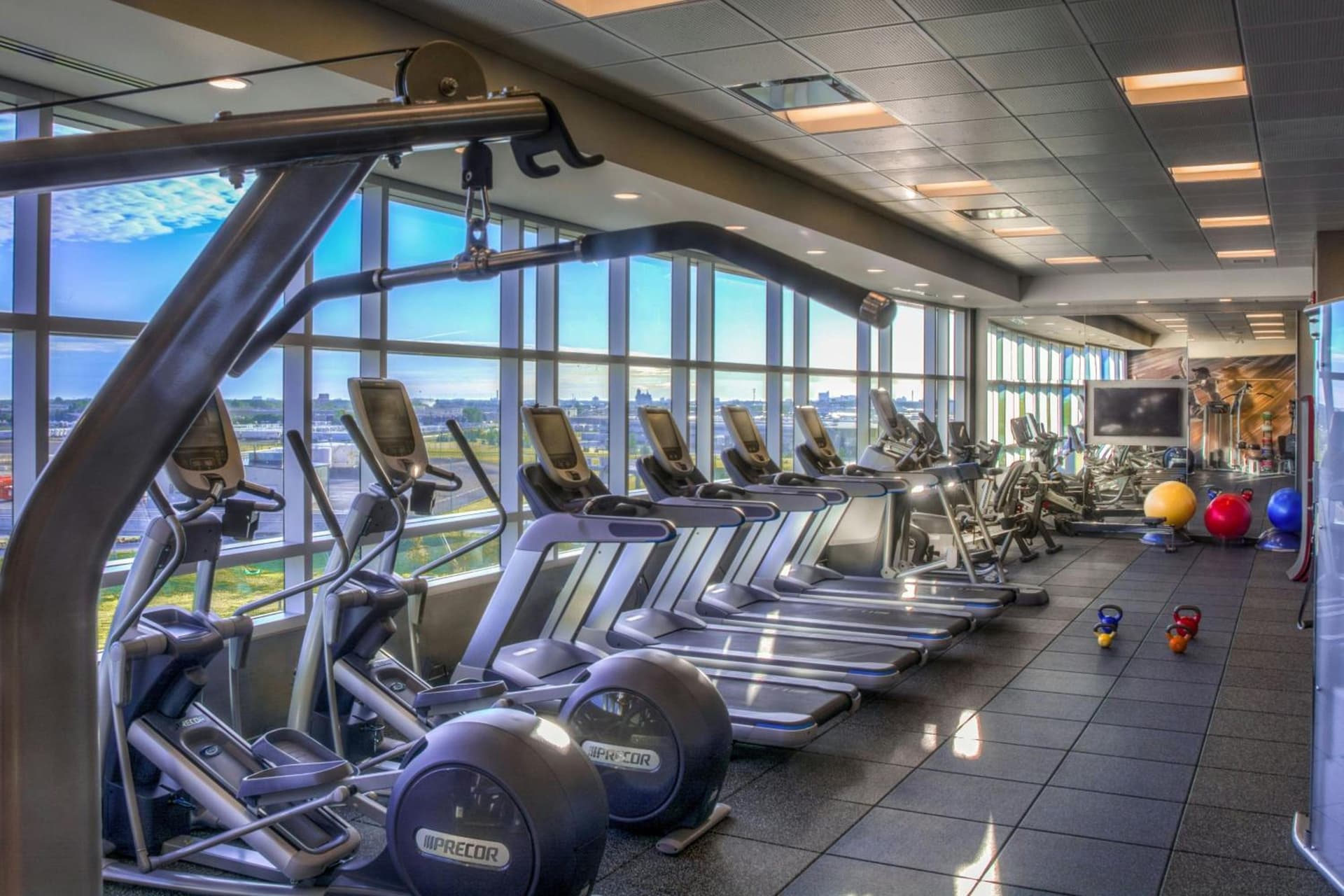 Courtyard by Marriott Winnipeg Airport