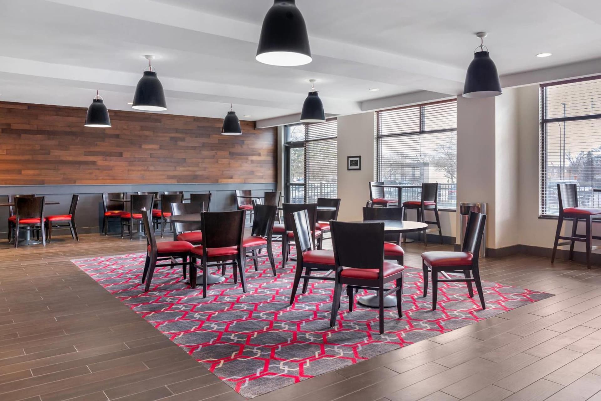 Radisson Hotel Detroit Metro Airport