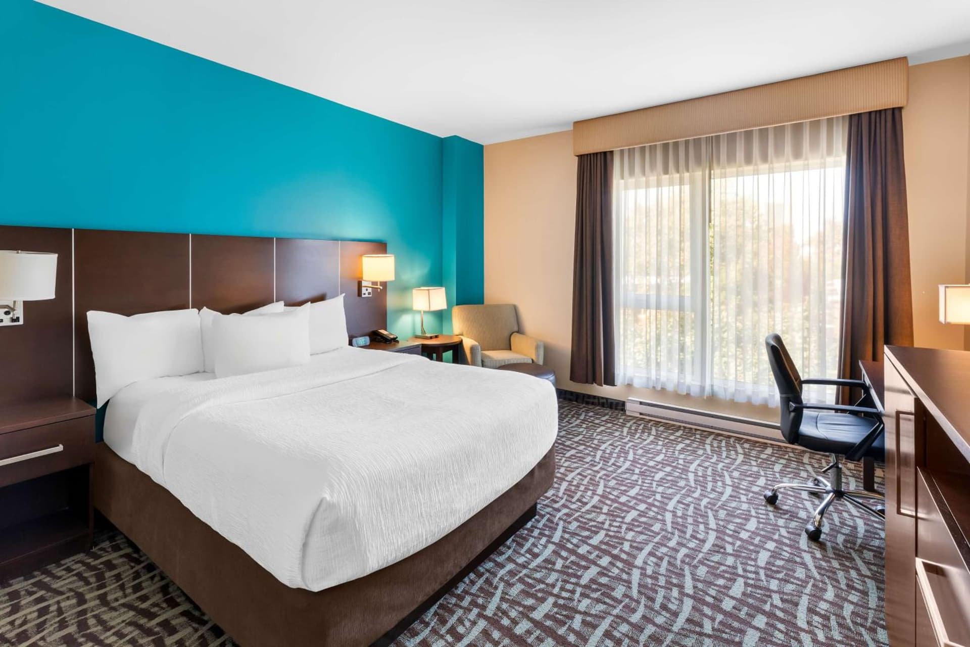 Best Western Plus Hotel Montreal