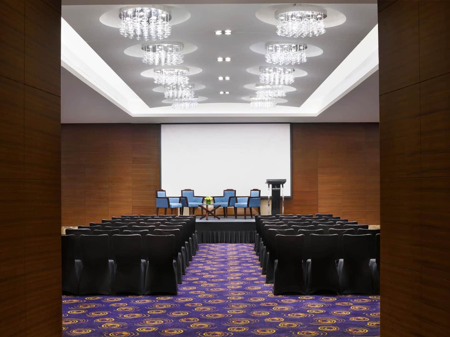 Mövenpick Hotel Jumeirah Beach