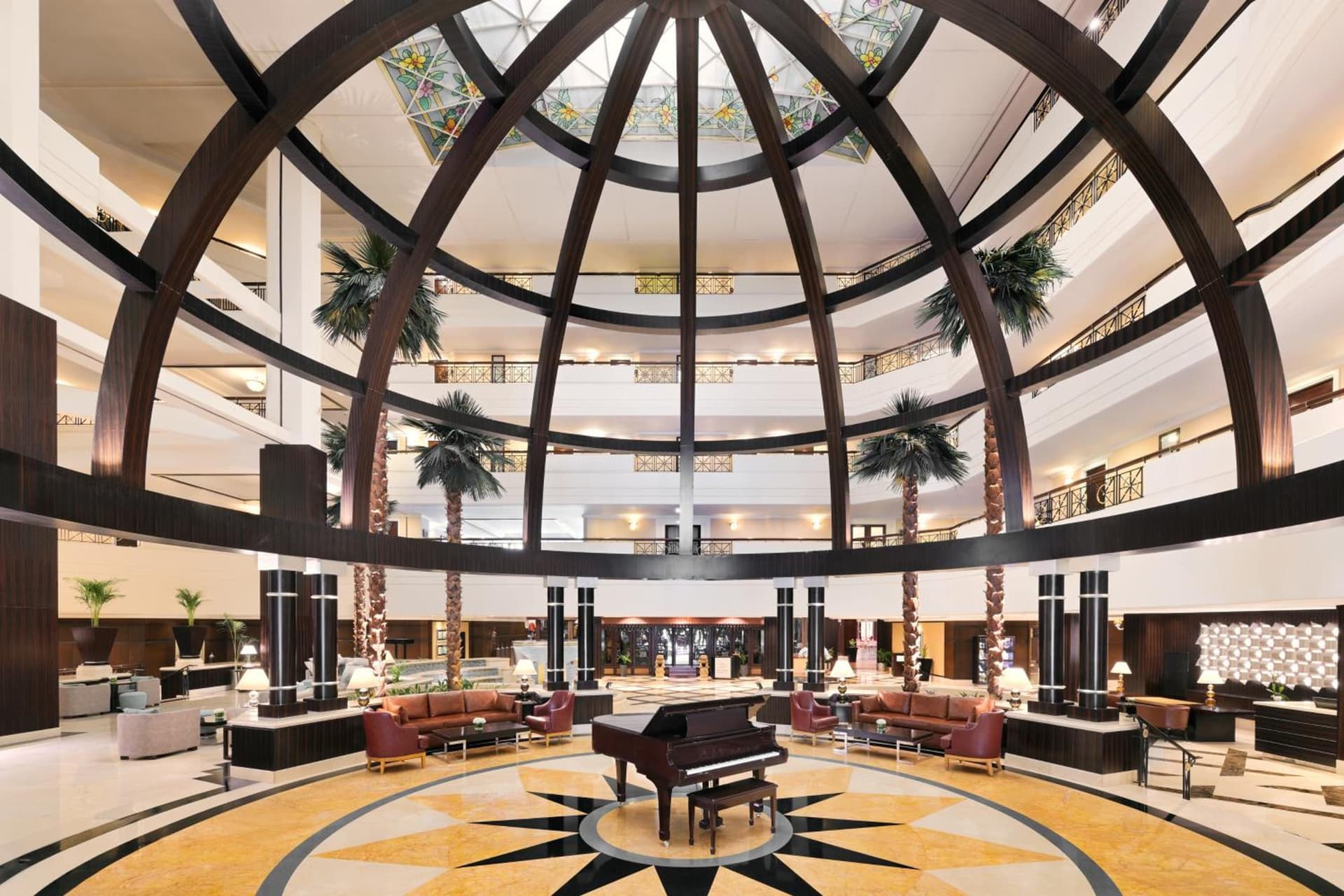 Mövenpick Grand Al Bustan Dubai
