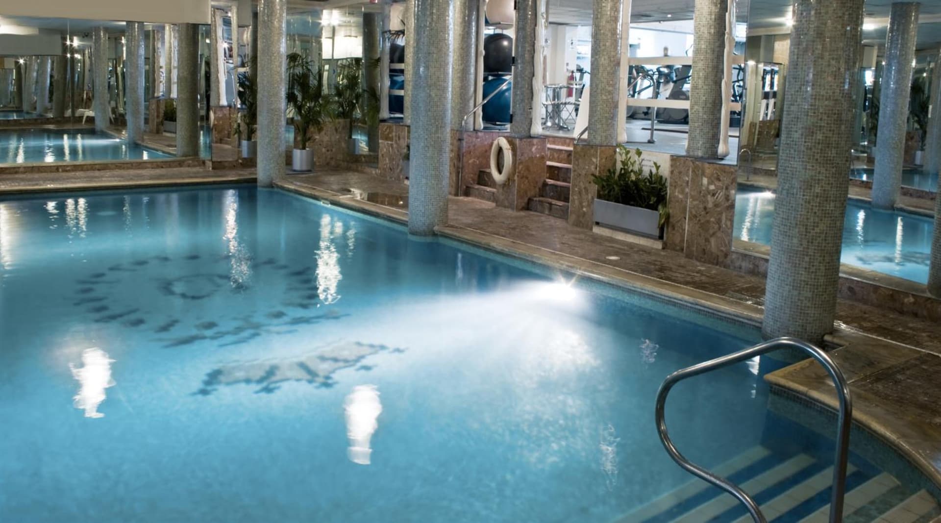 Queens Hotel & Spa
