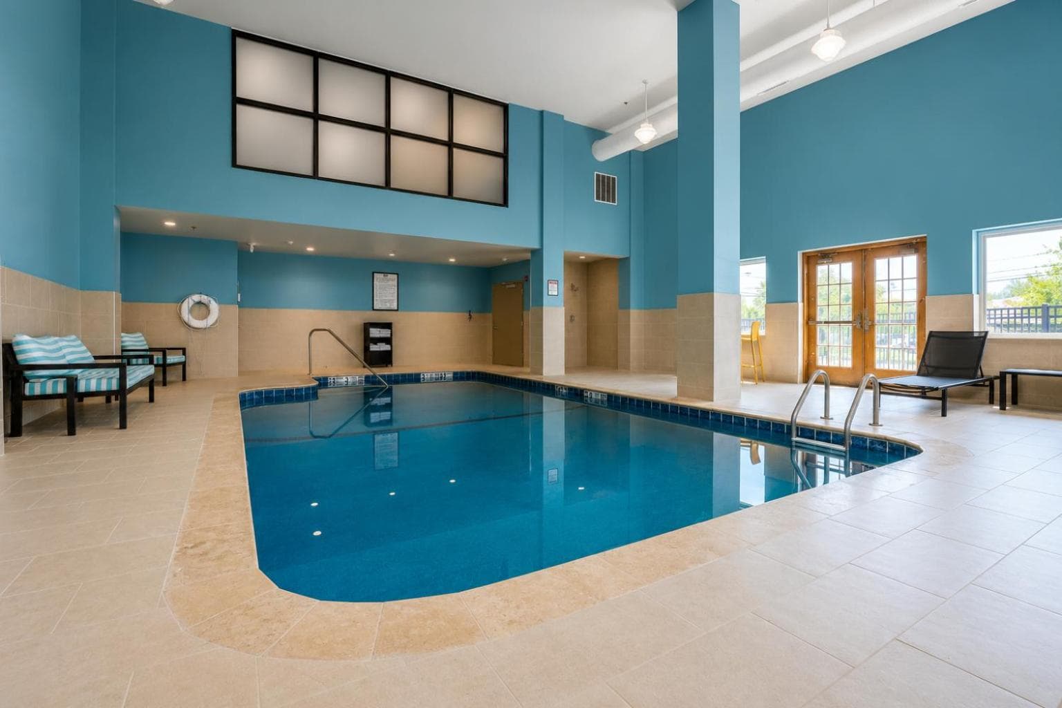 Holiday Inn Express & Suites Niagara Falls