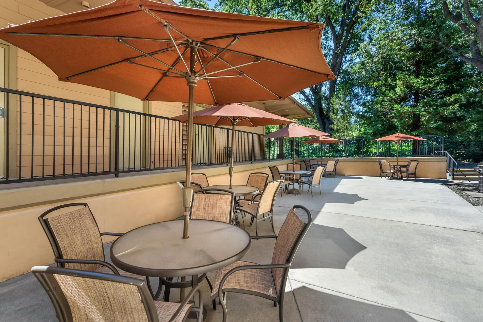 Best Western Plus Sonora Oaks Hotel & Conference Center