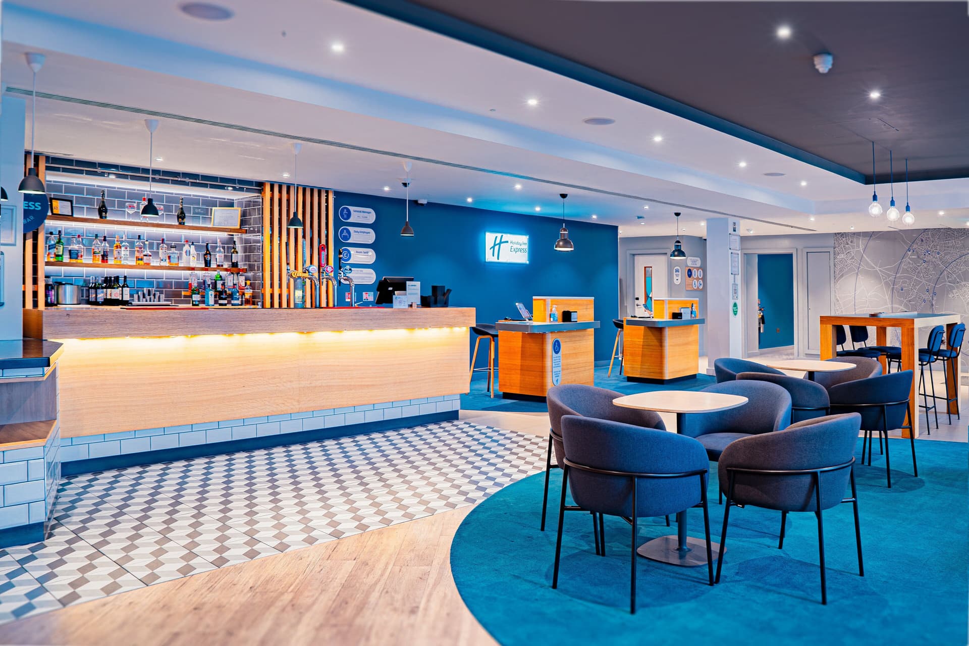 Holiday Inn Express - St. Albans - M25, Jct.22