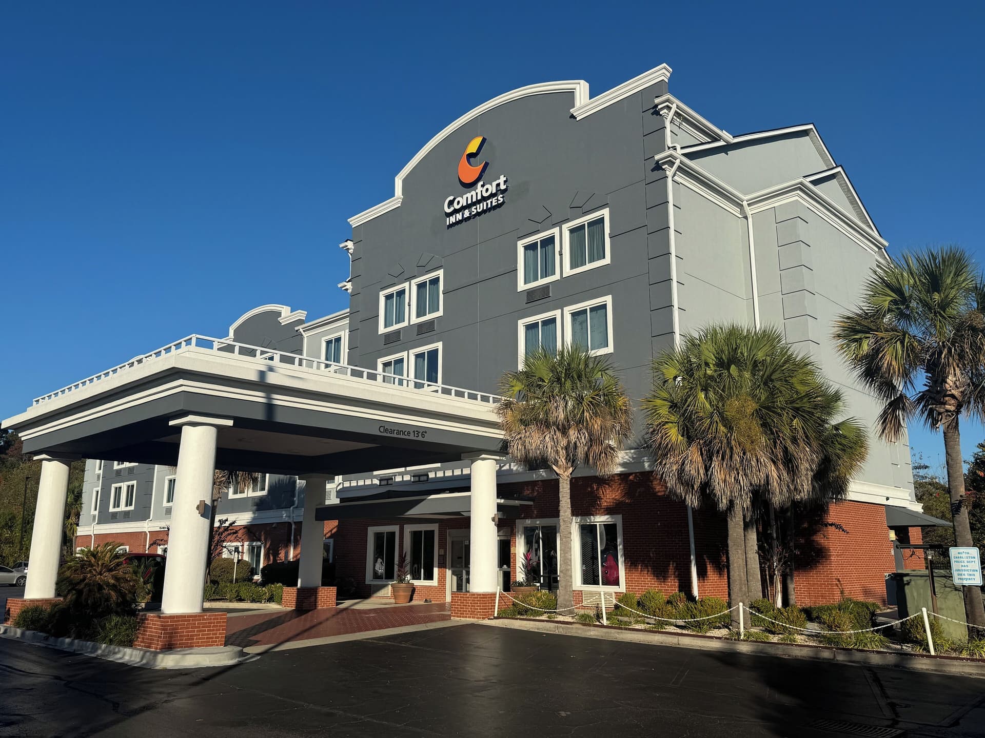 Comfort Inn & Suites North Charleston - Northwoods