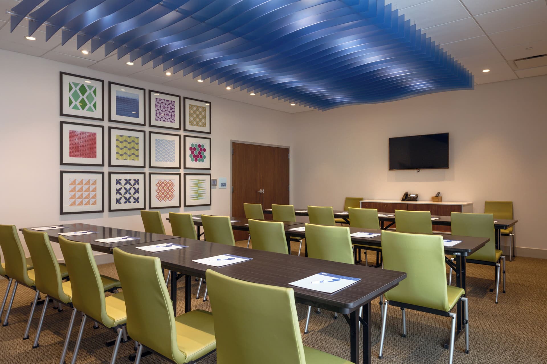 Holiday Inn Express & Suites - Tulsa Downtown - Arts District by IHG