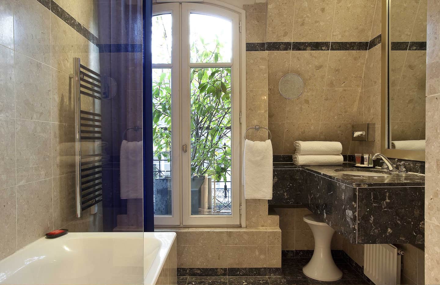 Monhotel Lounge & Spa