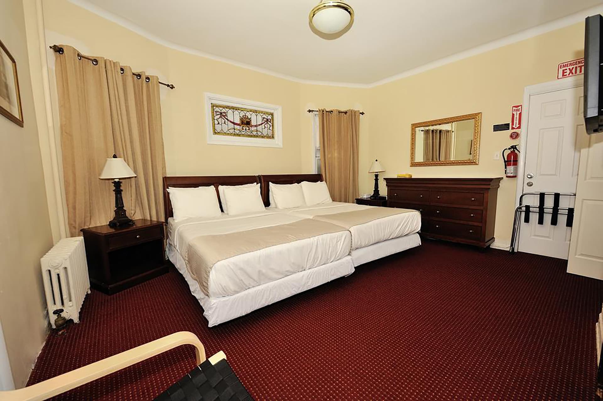 Midwood Suites 1078