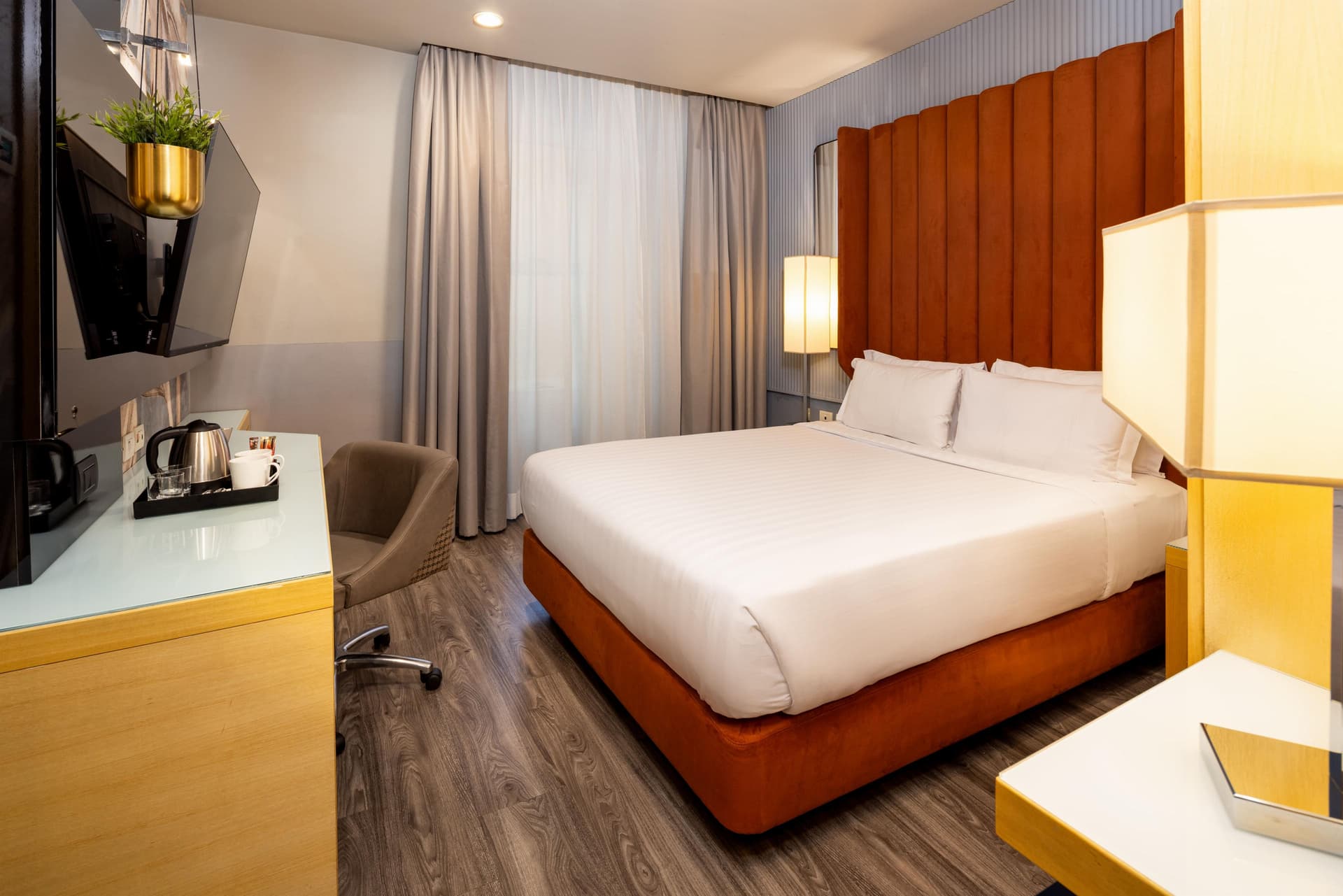 Holiday Inn Milan Garibaldi Station