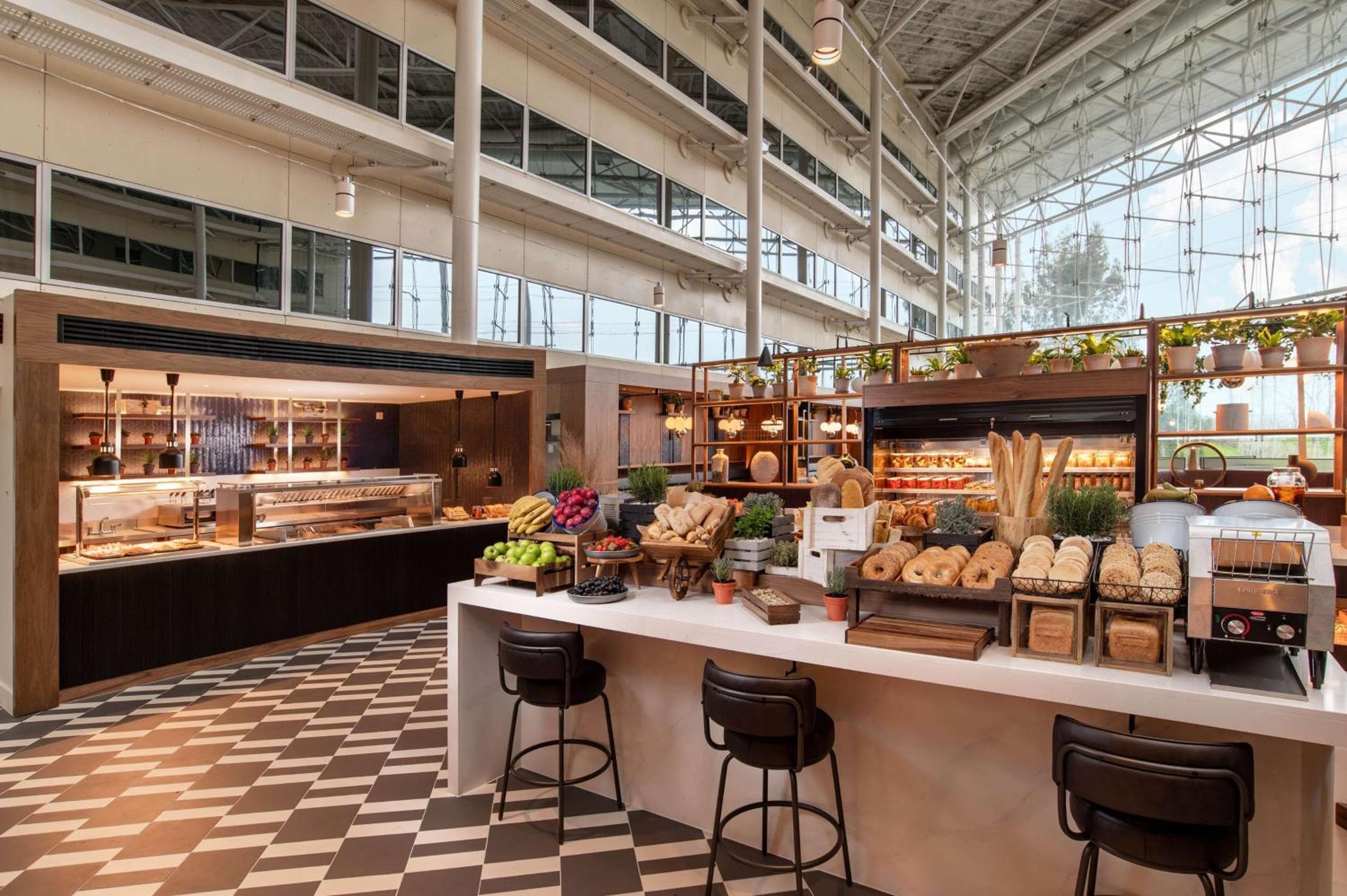 Hilton London Heathrow Airport