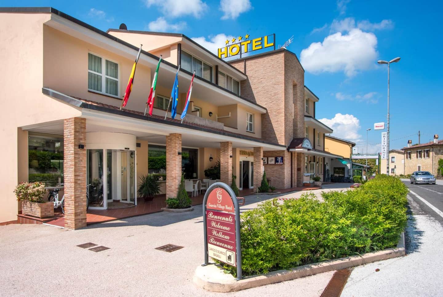 Guesia Village Hotel & Spa