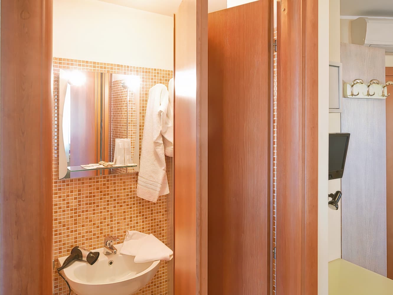 Hotel Arco Romana