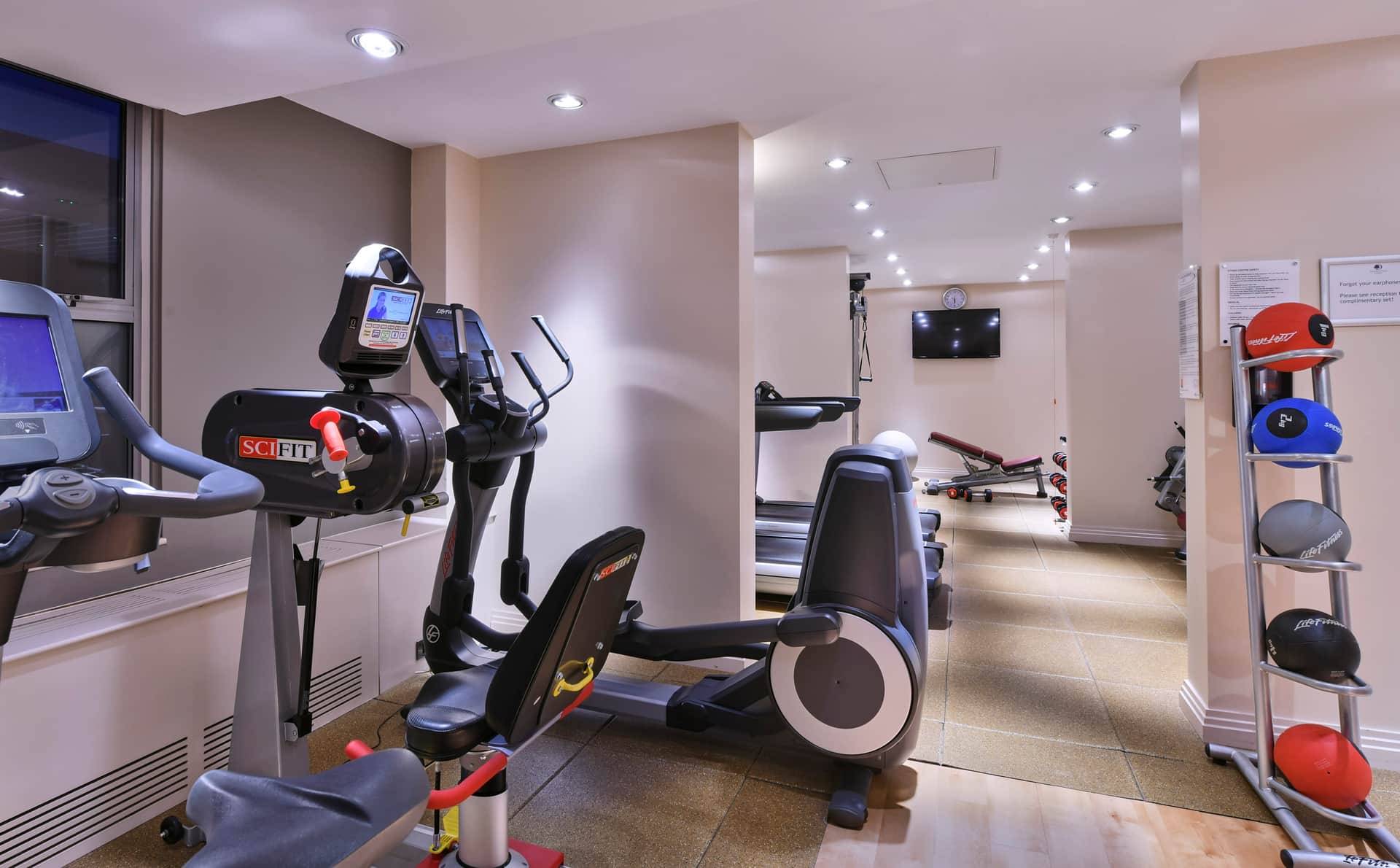 DoubleTree by Hilton London - Ealing