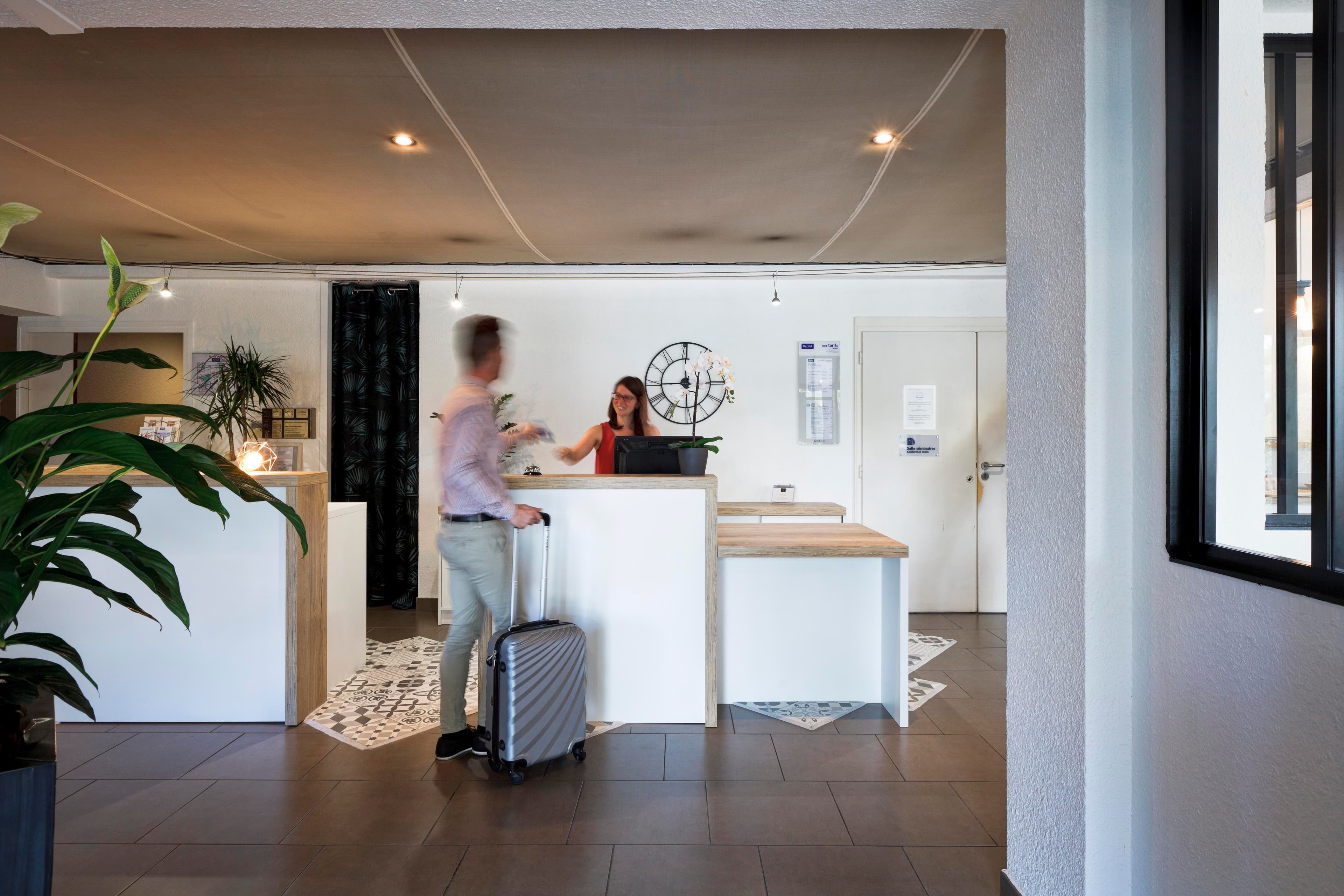 Kyriad Lyon Sud - Saint Genis Laval