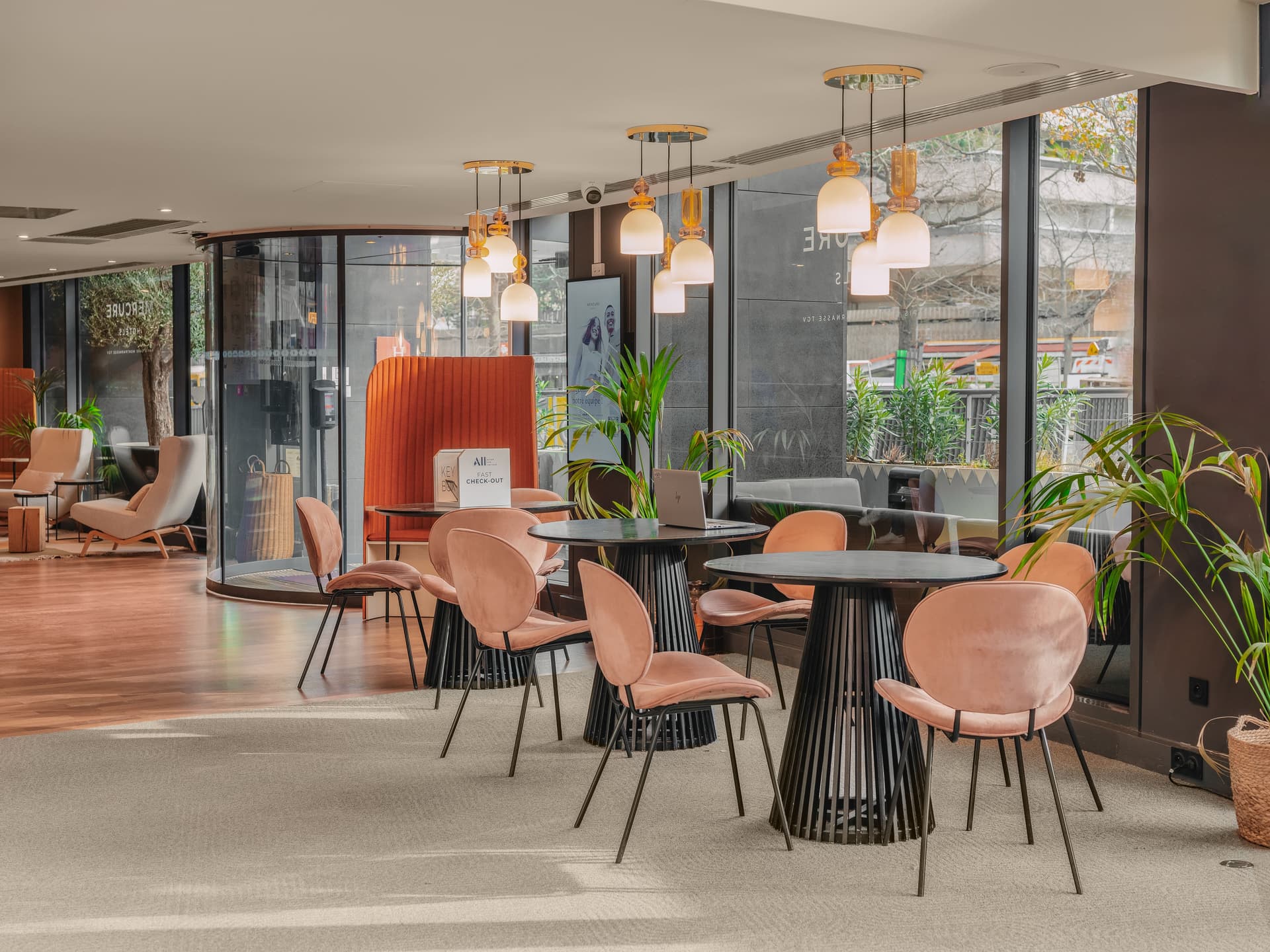 Hotel Mercure Paris Gare Montparnasse TGV
