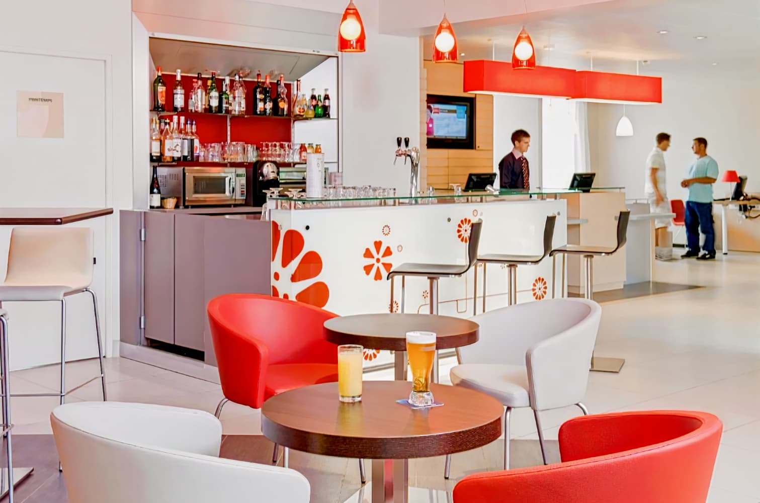 ibis Senlis