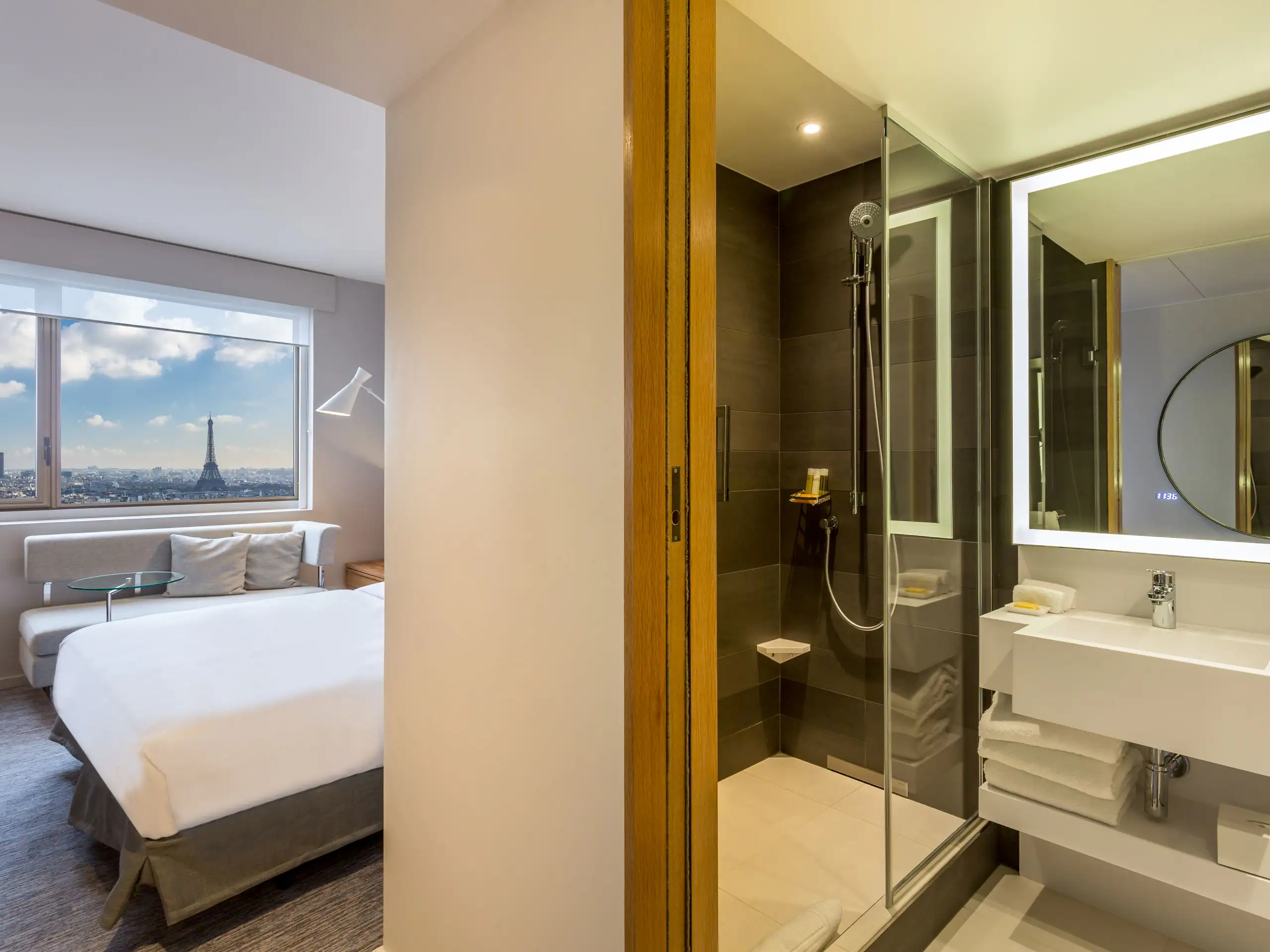 Hyatt Regency Paris Etoile