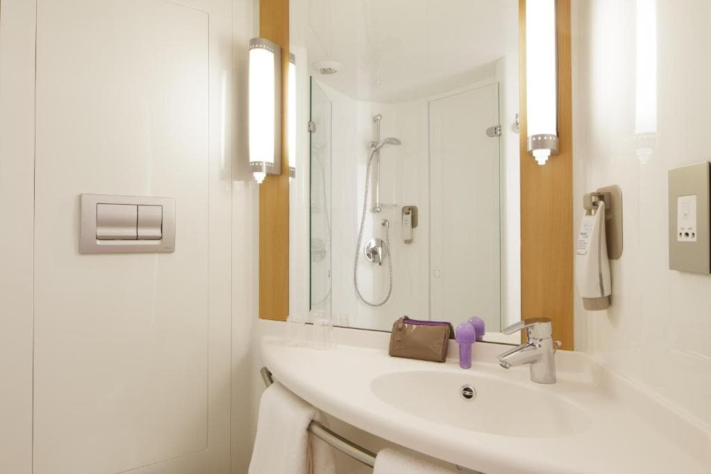 ibis Birmingham Airport - NEC (new ibis rooms)