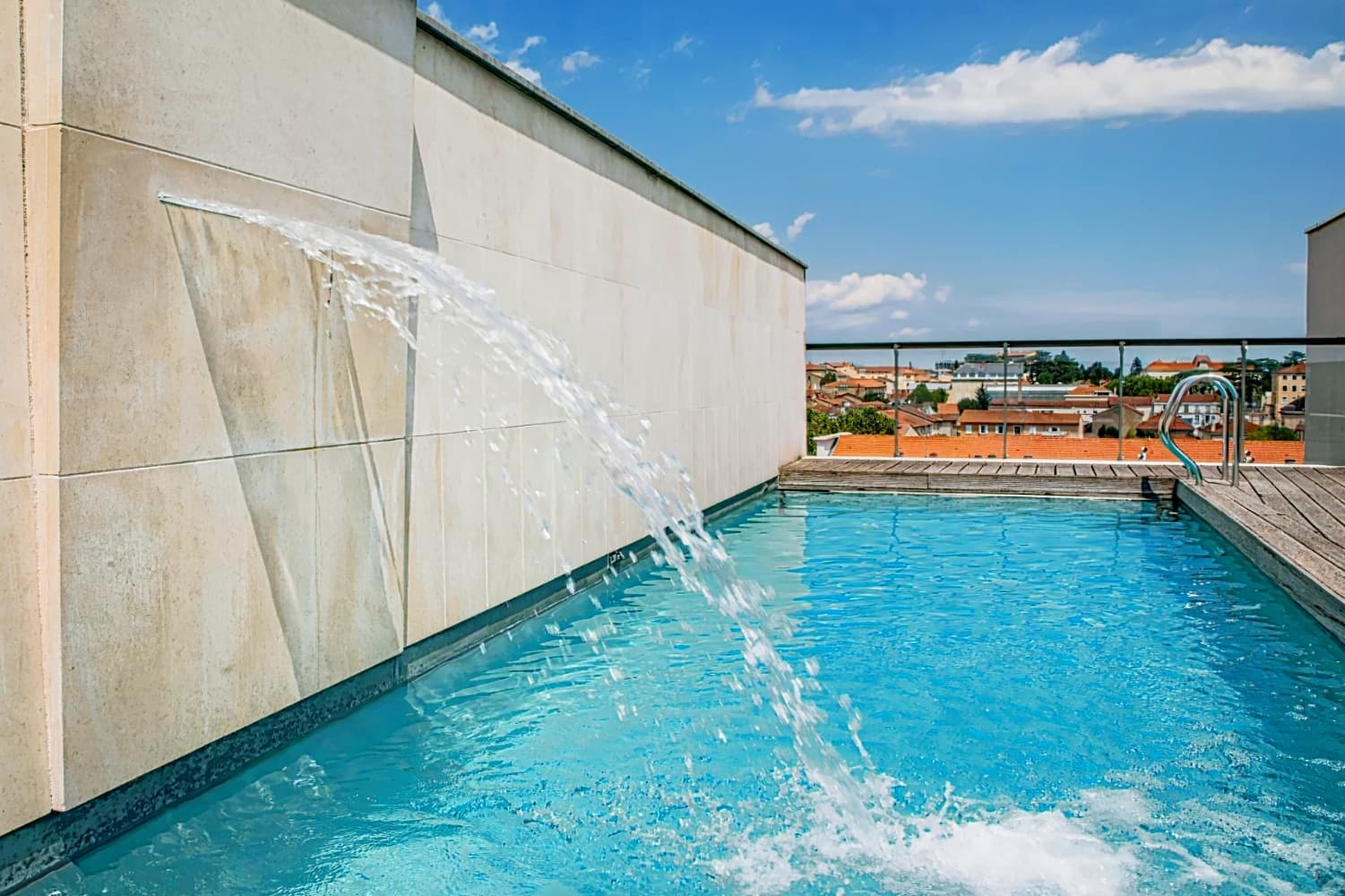 Hôtel Mercure Villefranche-en-Beaujolais - Ici & Là