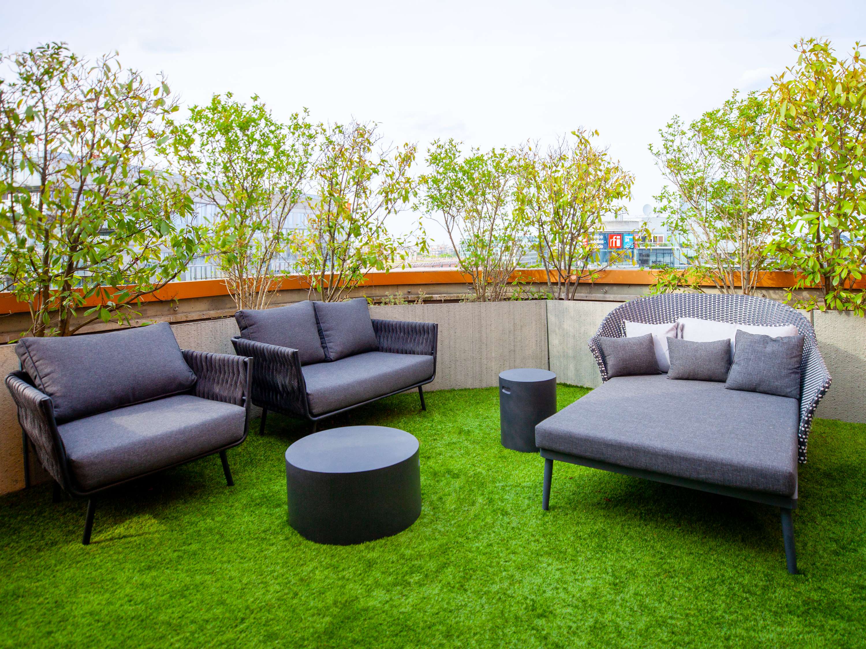 Novotel Suites Paris Issy-les-Moulineaux